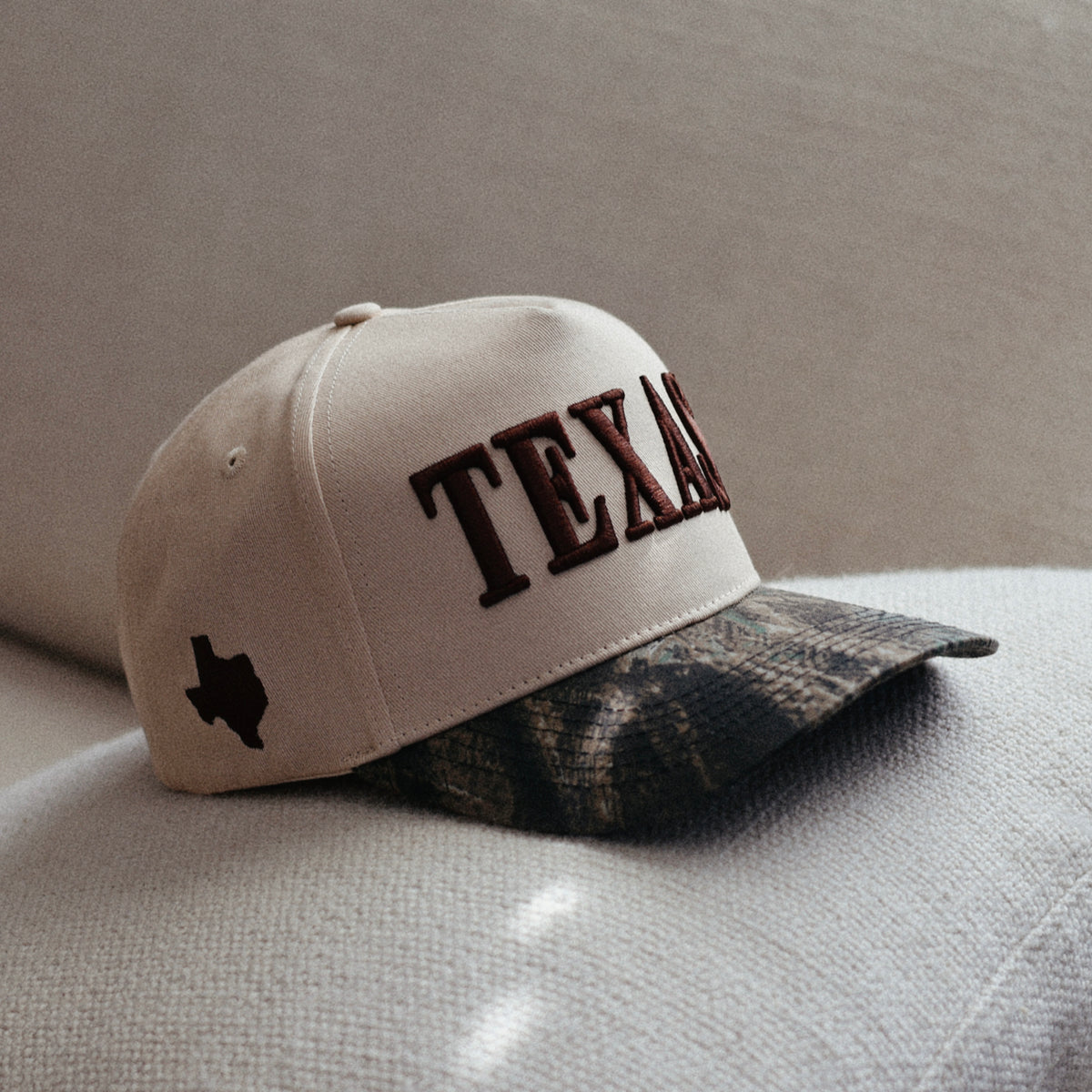 Texas Hat in Cream & Camo